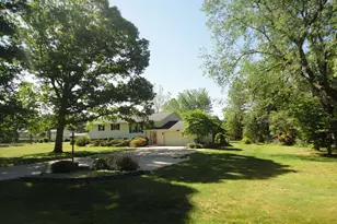 8711 Riverbend Dr, South Haven, MI 49090 - Photo 5