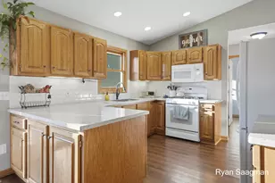 312 Maizie Ln, Sparta, MI 49345 - Photo 7