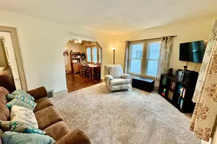 807 Concord Blvd, Jackson, MI 49202 - Photo 5