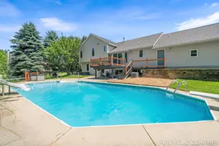 9271 Hessler Dr NE, Rockford, MI 49341 - Photo 59