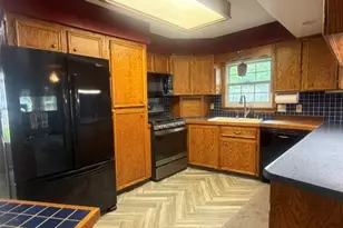 202 S Clay St, Newaygo, MI 49337 - Photo 11
