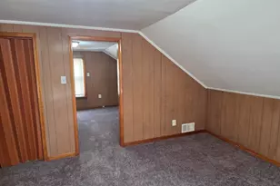 9245 Archdale St, Detroit, MI 48228 - Photo 11