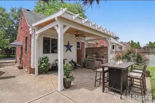 9885 Hubert Ave, Allen Park, MI 48101 - Photo 31