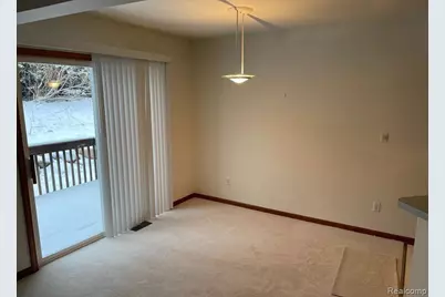 2445 Mulberry Court, Ann Arbor, MI 48104 - Photo 5