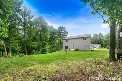 1672 E Ryan Woods Circle, Allegan, MI 49010 - Photo 31