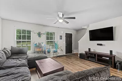 1672 E Ryan Woods Circle, Allegan, MI 49010 - Photo 7