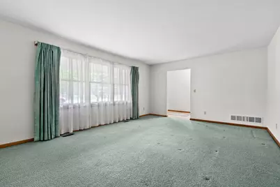 52135 Nancy Lane, Three Rivers, MI 49093 - Photo 7
