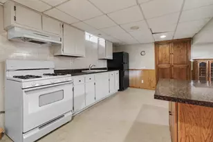 24725 Hass St, Dearborn Heights, MI 48127 - Photo 17
