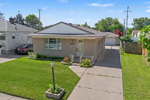 24725 Hass St, Dearborn Heights, MI 48127 - Photo 23