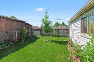 24725 Hass St, Dearborn Heights, MI 48127 - Photo 21