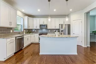 847 Groveland Cir, Ann Arbor, MI 48108 - Photo 17