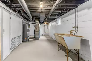 819 Harding St NW, Grand Rapids, MI 49544 - Photo 25
