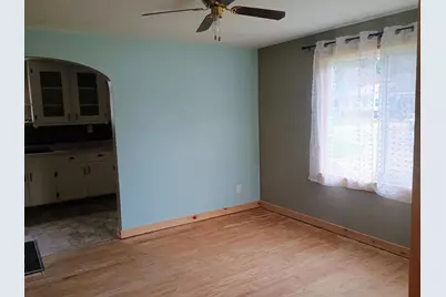 502 E Forest Street, Edmore, MI 48829 - Photo 11