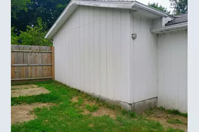 502 E Forest Street, Edmore, MI 48829 - Photo 21