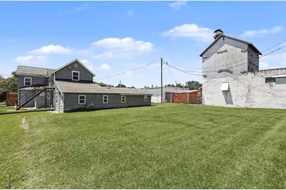 4737 Territorial Road, Benton Harbor, MI 49022 - Photo 7