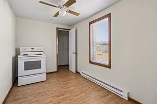 4737 Territorial Rd, Benton Harbor, MI 49022 - Photo 17