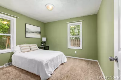 4914 Haughey Avenue SW, Wyoming, MI 49548 - Photo 11