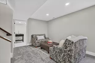 2747 4 Mile Rd NW, Grand Rapids, MI 49544 - Photo 29