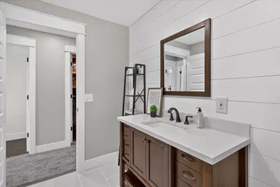 2747 4 Mile Road NW, Grand Rapids, MI 49544 - Photo 35