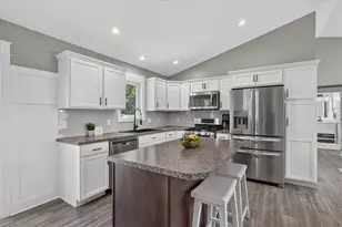 2747 4 Mile Rd NW, Grand Rapids, MI 49544 - Photo 13