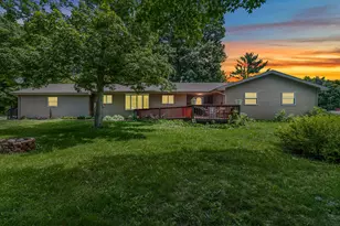 7051 Long Lake Rd, Reading, MI 49274 - Photo 3