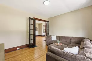 1009 Second St NW, Grand Rapids, MI 49504 - Photo 11
