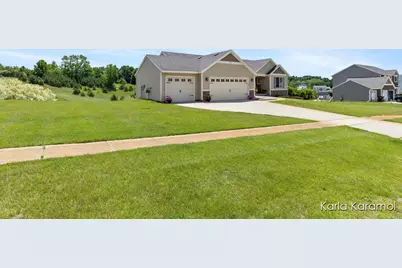 11782 Ridge Water Drive NE, Sparta, MI 49345 - Photo 3