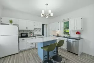 118 W 18th St, Holland, MI 49423 - Photo 21