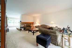 1705 Derbyshire St SE, Grand Rapids, MI 49508 - Photo 9
