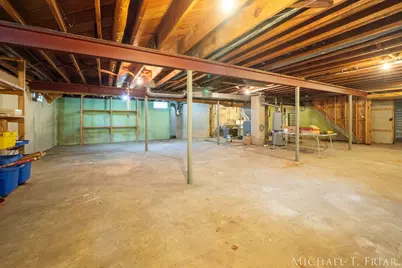 1705 Derbyshire Street SE, Grand Rapids, MI 49508 - Photo 41