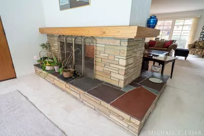 1705 Derbyshire Street SE, Grand Rapids, MI 49508 - Photo 15