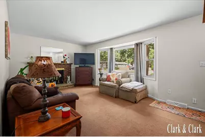 4747 Marshall Avenue SE, Grand Rapids, MI 49508 - Photo 7