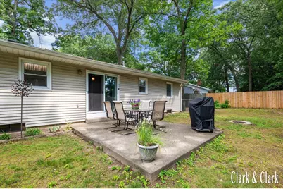4747 Marshall Avenue SE, Grand Rapids, MI 49508 - Photo 17