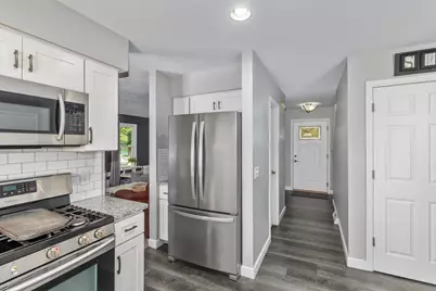 2576 Mapleview Street SE, Grand Rapids, MI 49508 - Photo 11