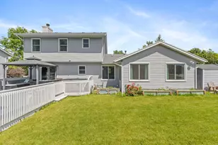 2576 Mapleview St SE, Grand Rapids, MI 49508 - Photo 35