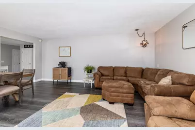 2576 Mapleview Street SE, Grand Rapids, MI 49508 - Photo 15