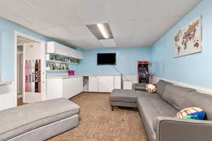 2576 Mapleview St SE, Grand Rapids, MI 49508 - Photo 27