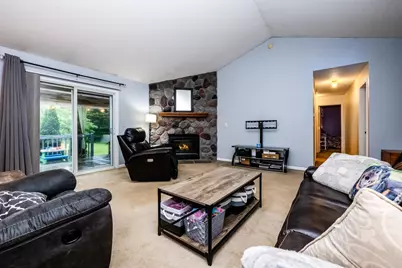 6515 Niagara Circle, Stevensville, MI 49127 - Photo 5
