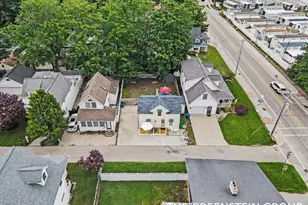 2243 1st Ave, Holland, MI 49424 - Photo 17