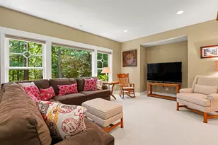 4492 Oak Arbor Dr NE, Grand Rapids, MI 49525 - Photo 37