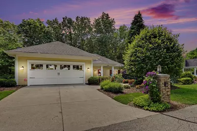 4492 Oak Arbor Drive NE, Grand Rapids, MI 49525 - Photo 1