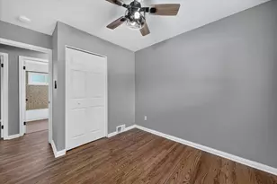 34330 Florence St, Westland, MI 48185 - Photo 23