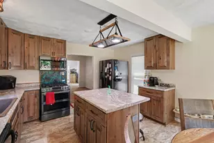 117 Knapp St, Allegan, MI 49010 - Photo 3