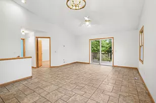 2922 Riley Ridge Rd, Holland, MI 49424 - Photo 3