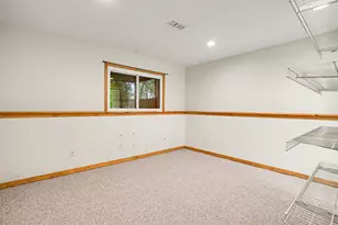2922 Riley Ridge Rd, Holland, MI 49424 - Photo 13