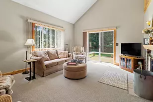 10035 Hawthorne Ln, Canadian Lakes, MI 49346 - Photo 5