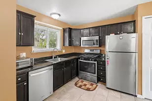 2041 W Franklin Dr, Canton, MI 48187 - Photo 5