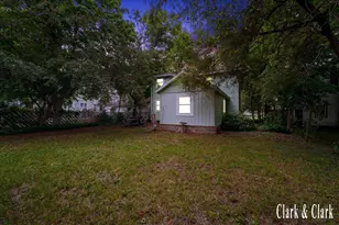 214 N Lincoln St, Howard City, MI 49329 - Photo 23