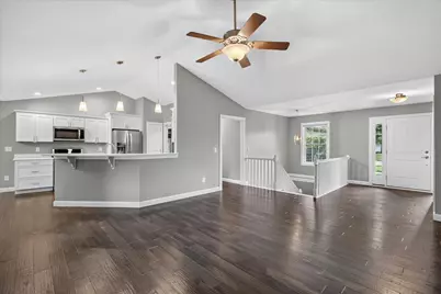 69914 Roy Drive, Edwardsburg, MI 49112 - Photo 11