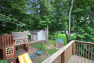 69914 Roy Dr, Edwardsburg, MI 49112 - Photo 5